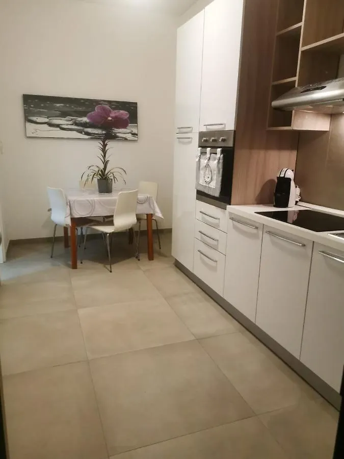 Nicolhouse Apartment Bari